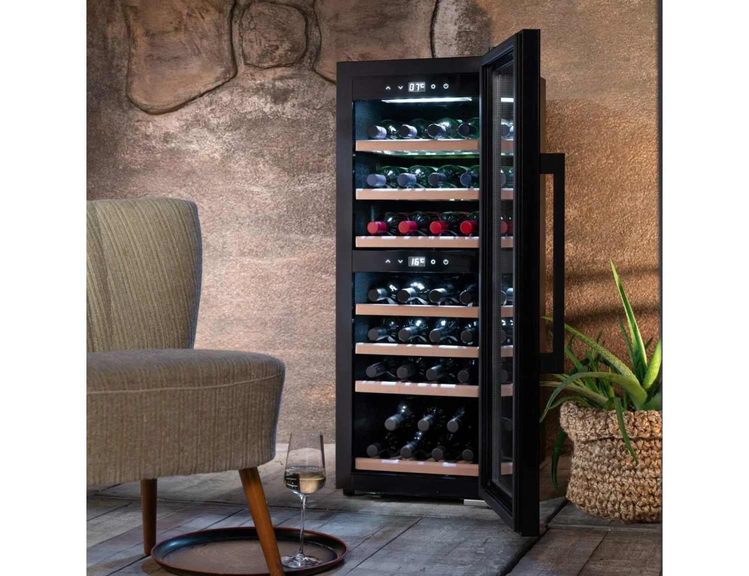 CASO Freestanding Wine Cooler - 38 Bottle Dual Zone 400mm Black - WineExclusive 38 - Image 3