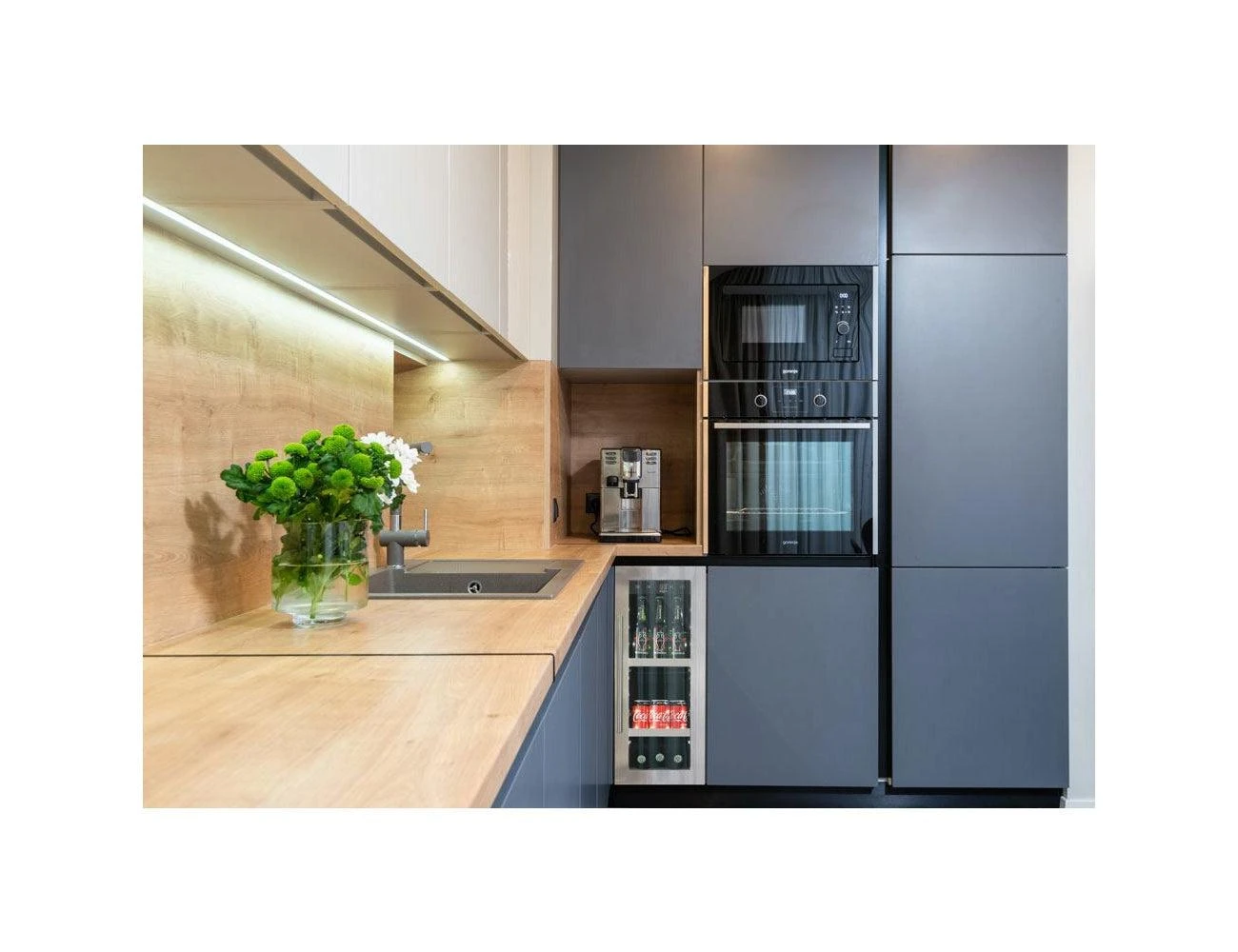 MQuvée 300mm Drinks Fridge - Built In Stainless Steel - Beer Server 30 - Image 5